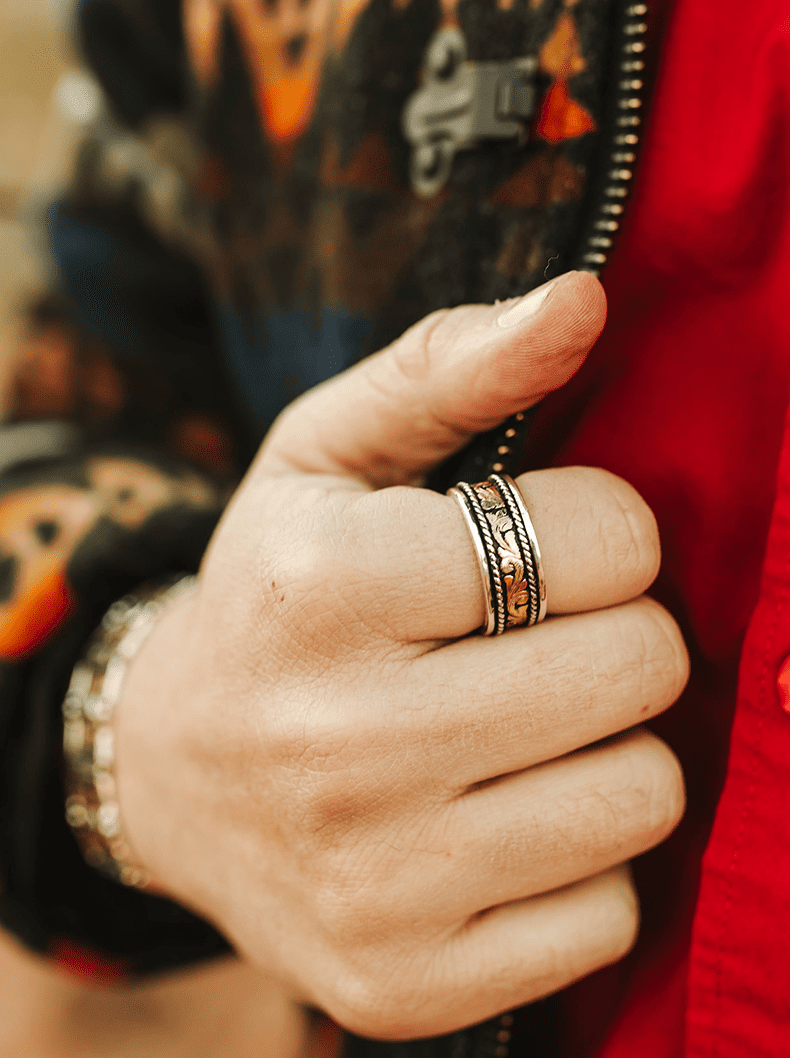 Rope & Scroll Ring - Image 4
