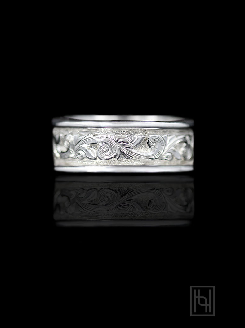 Classic Bright Silver Scroll Ring