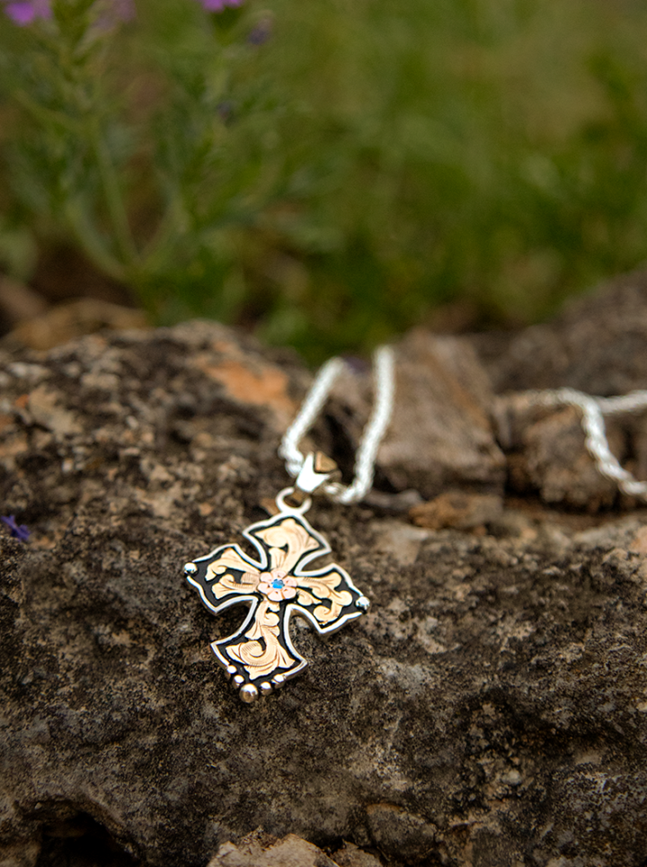 Budded Cross Pendant Medium