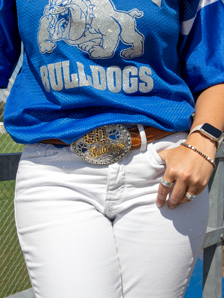 Product image of school spirit mom and go bulldog buckles