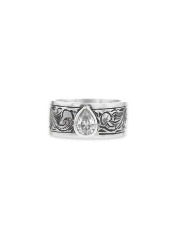 R080 Oxidized Engraved Pearl Bezel Ring