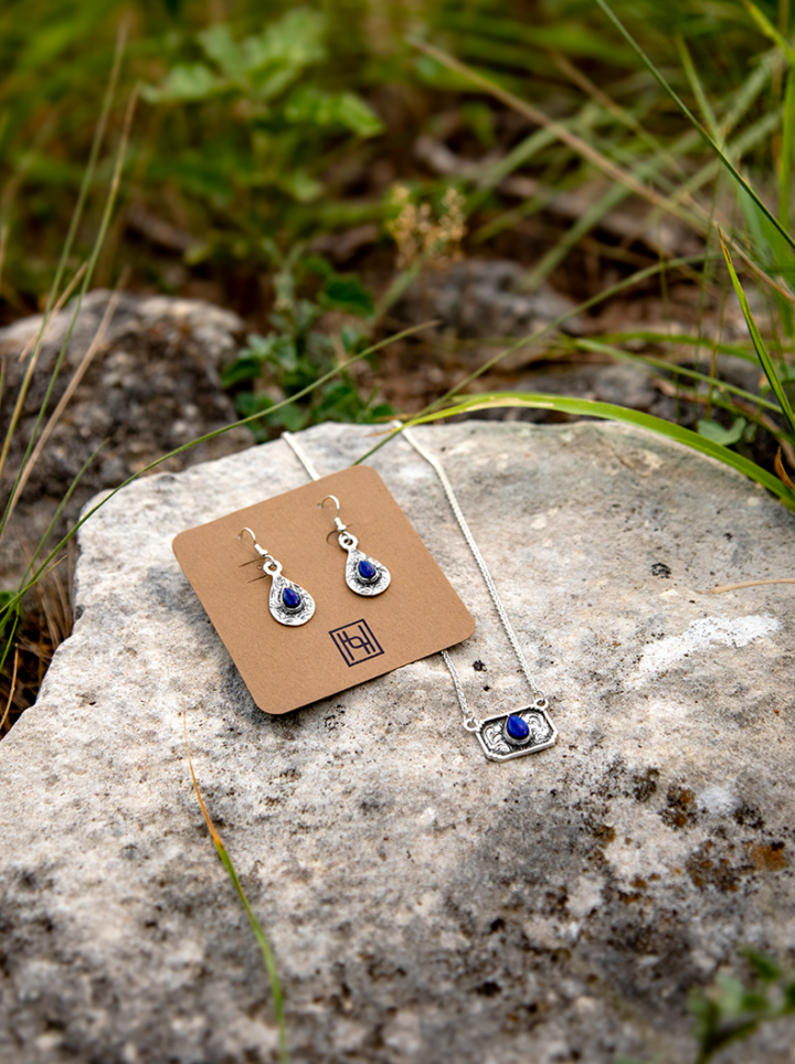 Blue Lapis Pedant Necklace