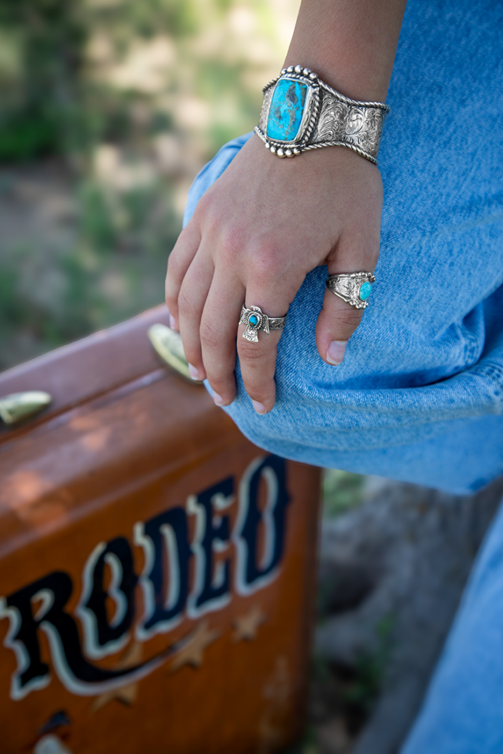 RRB031 Lariat Turquoise Cuff Model Image