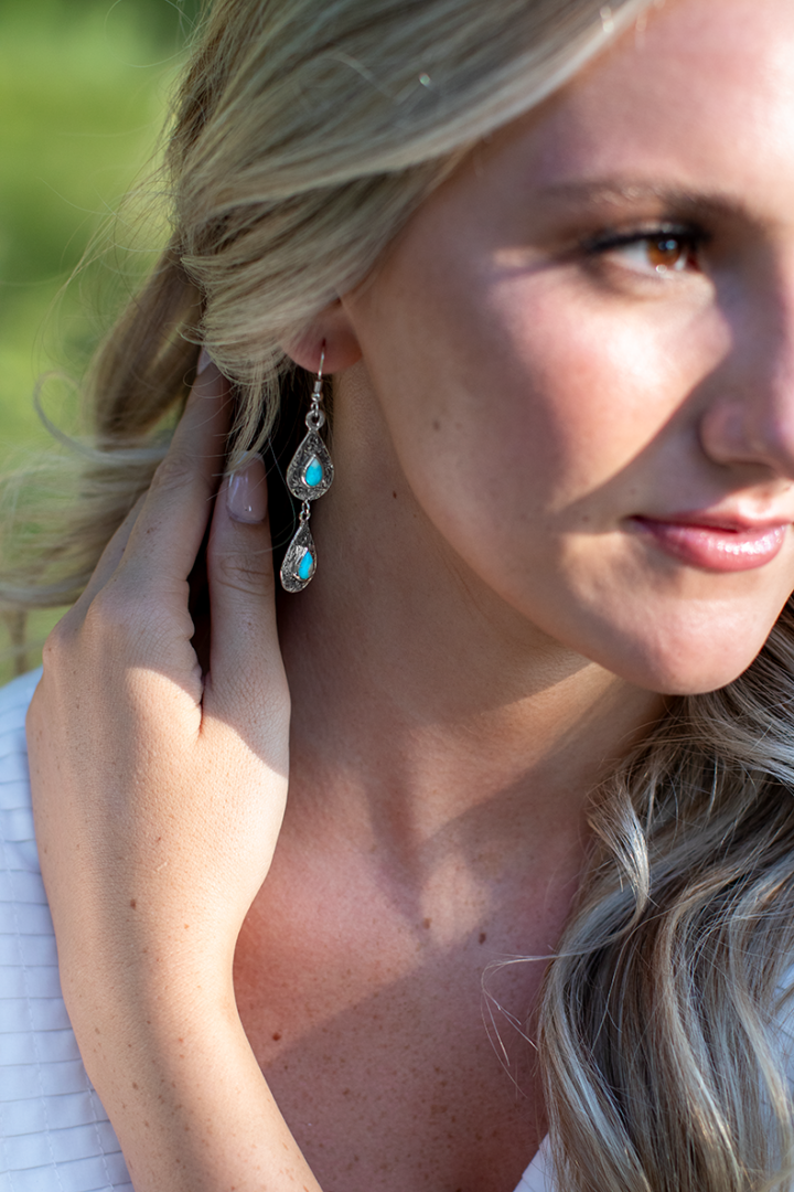 Earrings dessert rain turquoise drop earrings on model