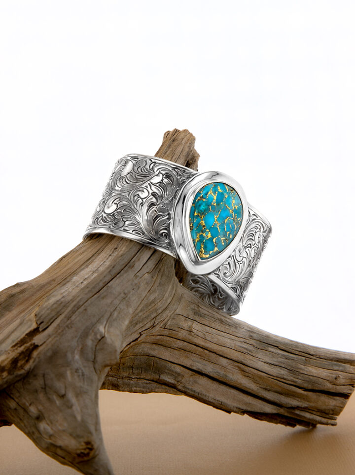 Texas Largo Turquoise Cuff