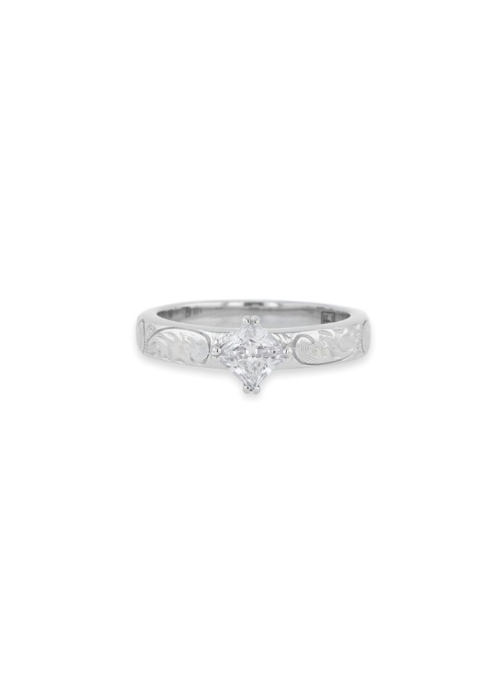 R087 Petite Silver Solitaire Ring Product Image