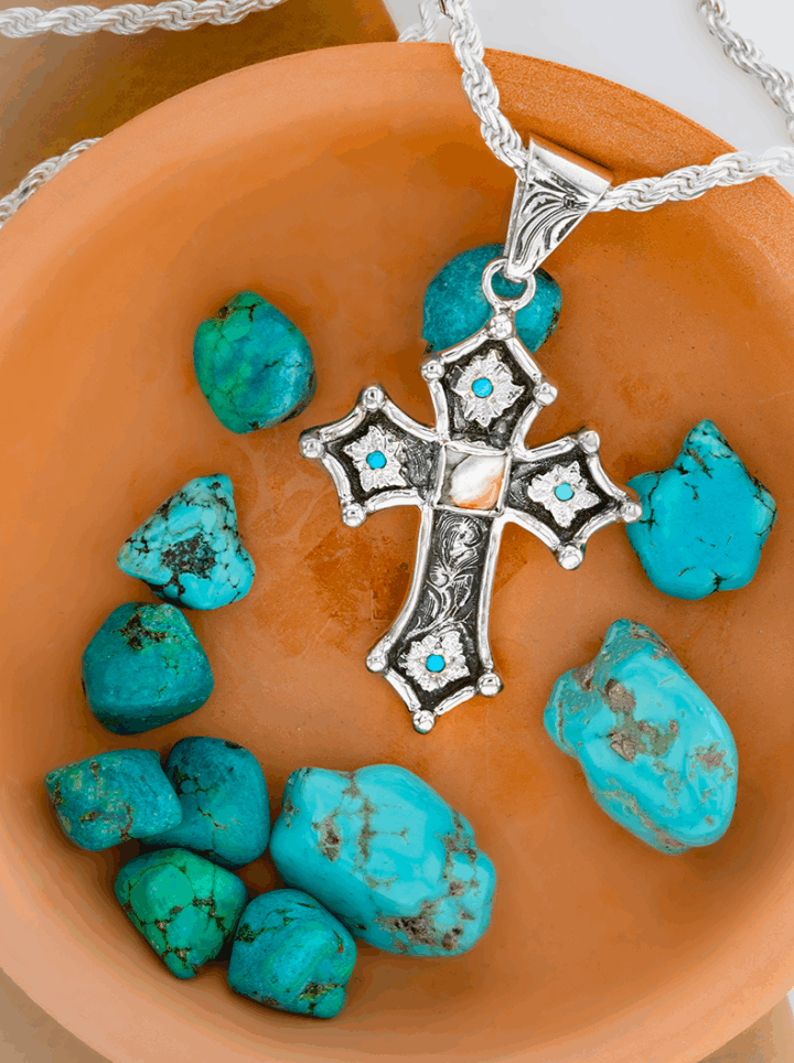 RRP074 Spiny Oyster Chroma Cross Pendant Flatlay
